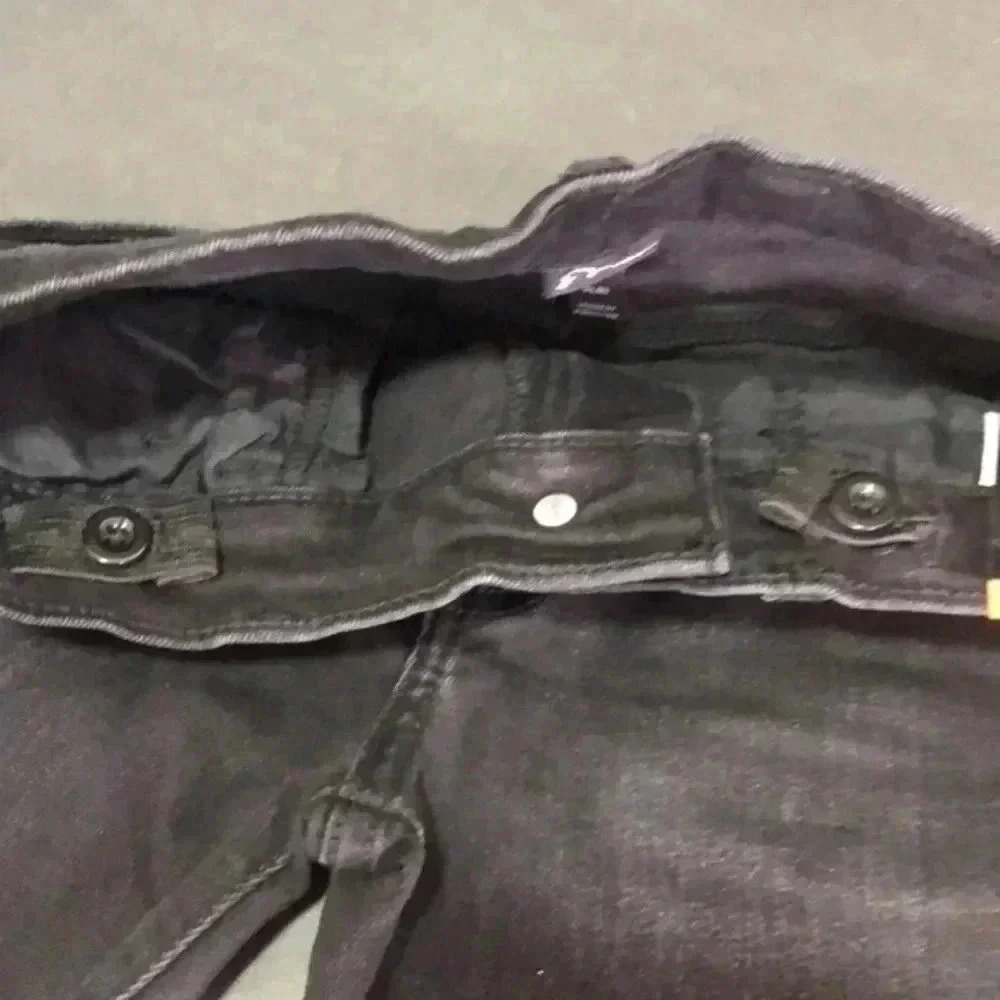 Girls size 10 plus mid-rise skinny jeans adjustable waist new with tags - Picture 9 of 9
